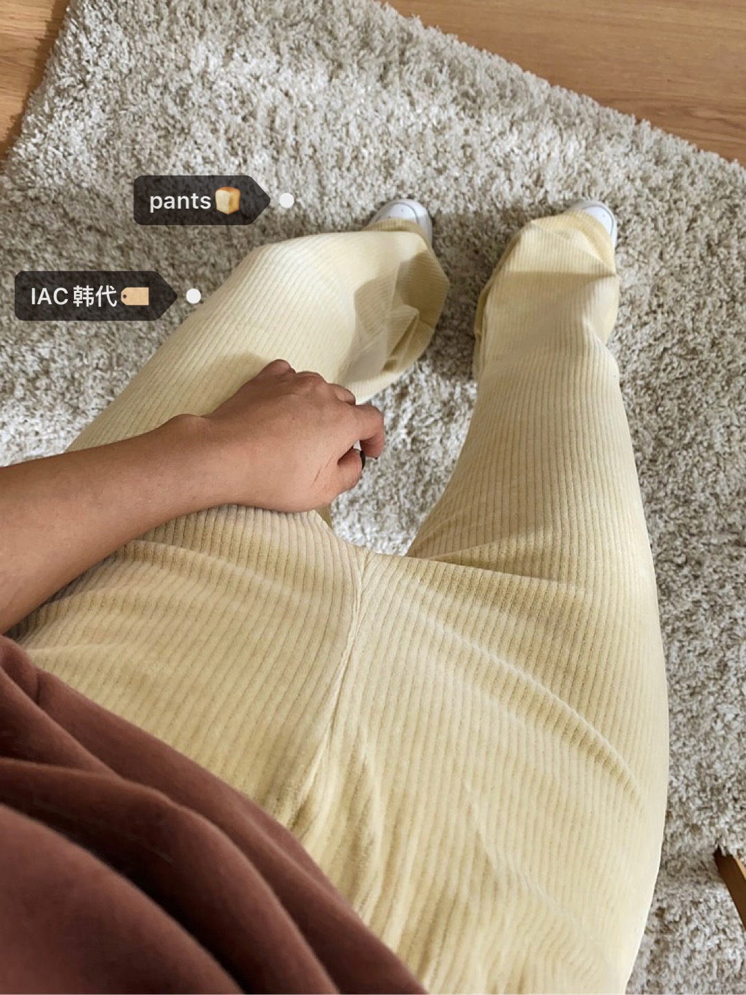 Stylish Korean Style Bootcut Flared Pants in Soft Corduroy Fabric - Comfortable Vintage-Inspired Women's Trousers