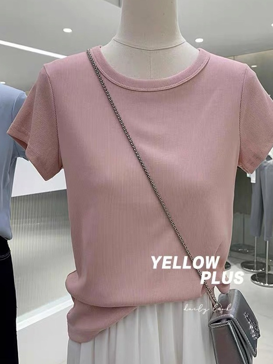 Stylish Women's Short Sleeve T-Shirt - Versatile Age-Reducing Basic Top for Summer - High-End Casual Wear