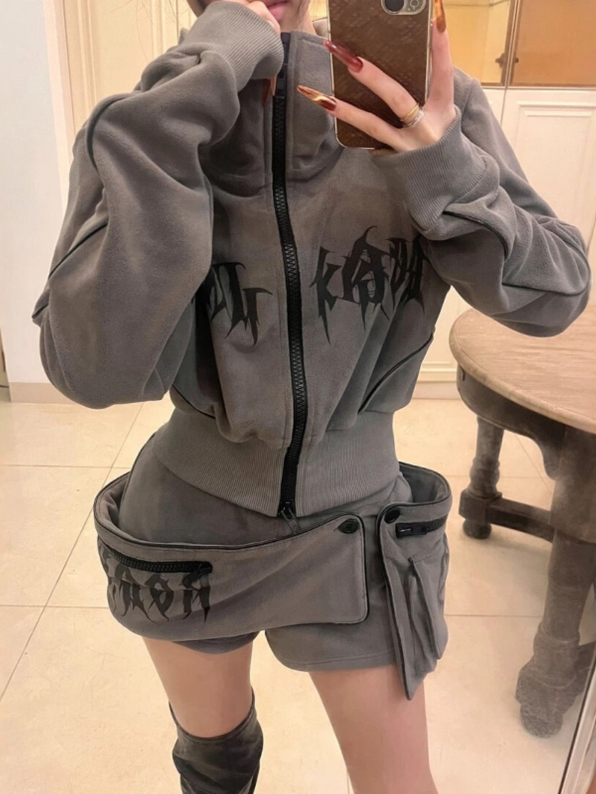Stylish Women's Two-Piece Outfit Set: High-Quality Hooded Sweatshirt and High-Waisted Shorts for Spring 2025 Fashion
