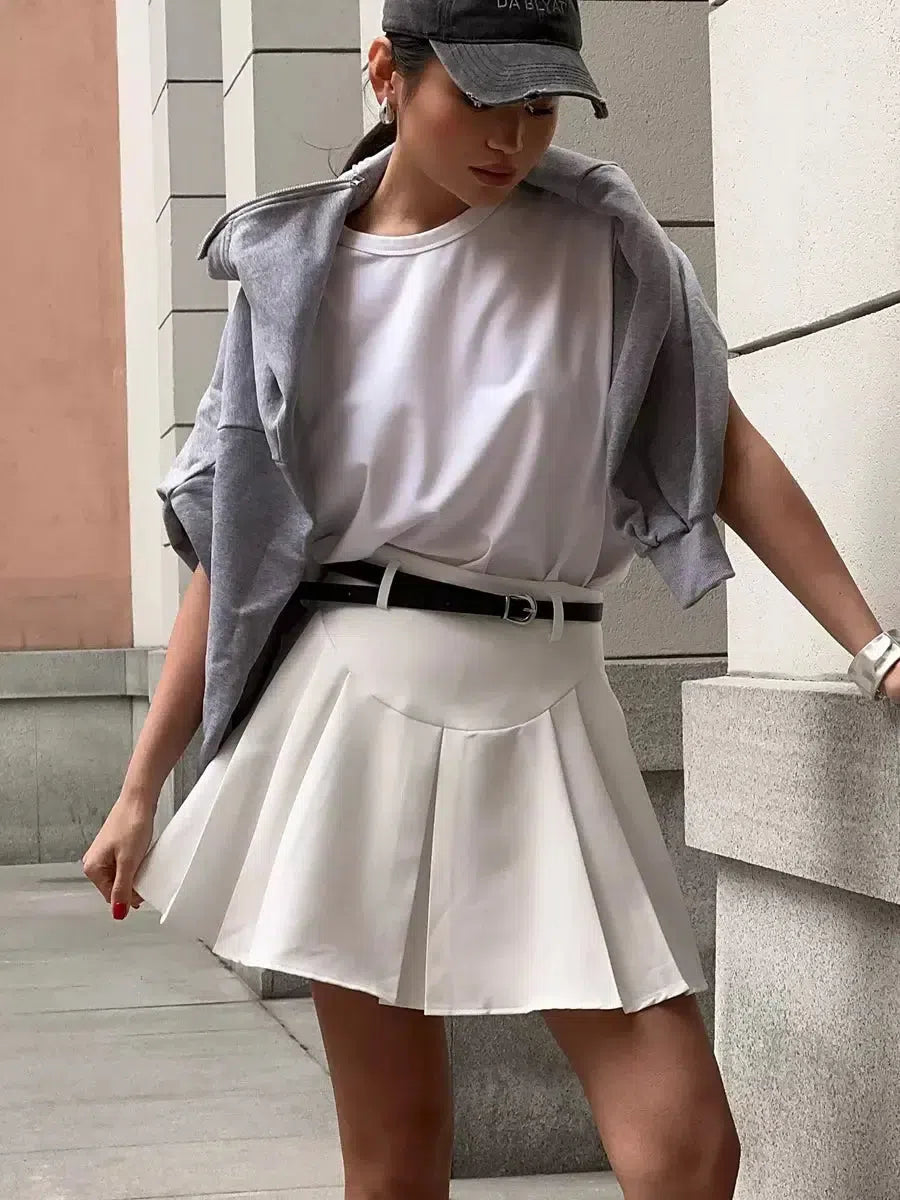 Stylish Work Outfits, Outfit Summer Ideas Casualcore Pleated Mini Skirt