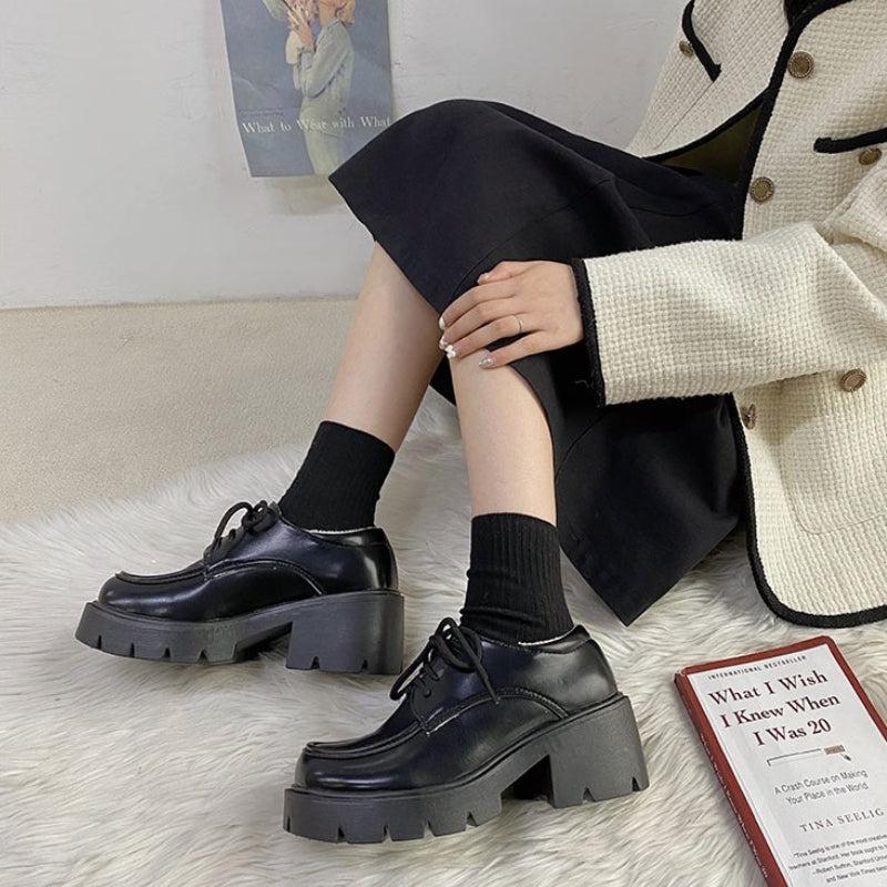 Stylish Work Outfits, Outfit Summer Ideas Dark Academia Platform Shoes
