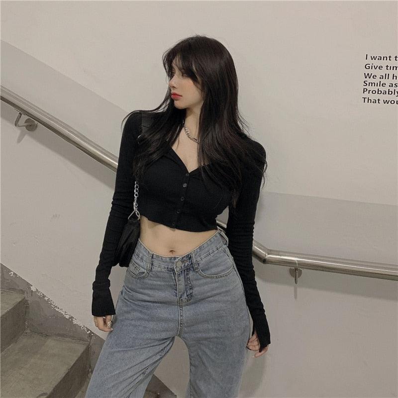 Stylish Work Outfits, Outfit Summer Ideas Extra Long Sleeves Buttoned Crop Top