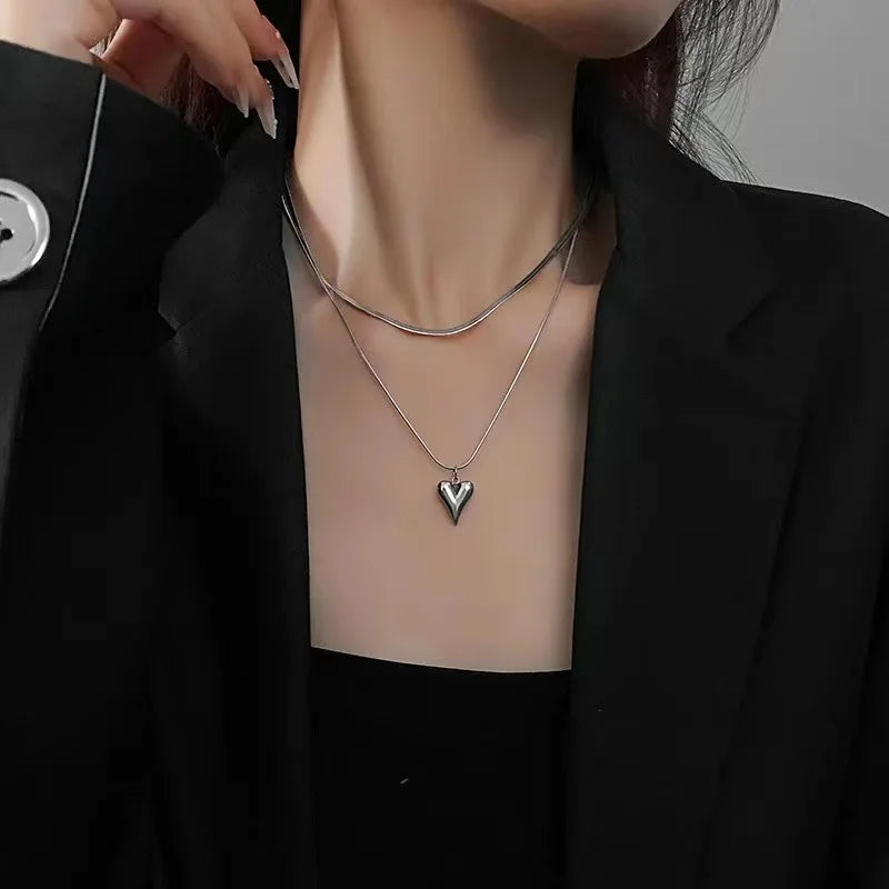 Stylish Work Outfits, Outfit Summer Ideas Heart Necklace Set