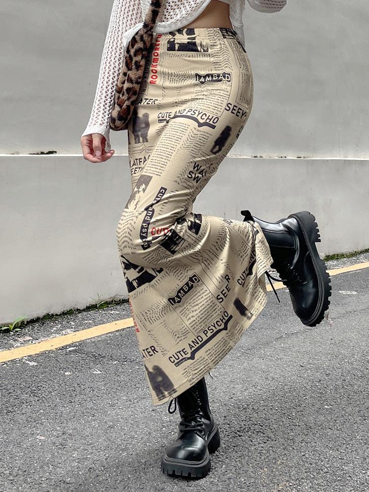 Stylish Work Outfits, Outfit Summer Ideas Newspaper Printed Maxi Skirt