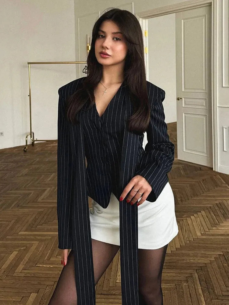 Stylish Work Outfits, Outfit Summer Ideas V-Neck Blazer Jacket
