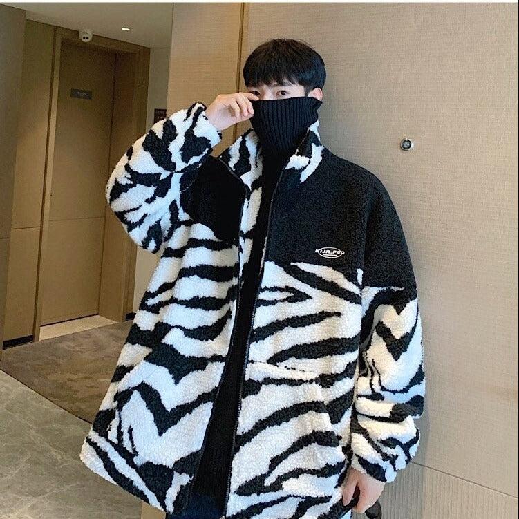 Stylish Work Outfits, Outfit Summer Ideas Zebra Print Zip-Up Jacket