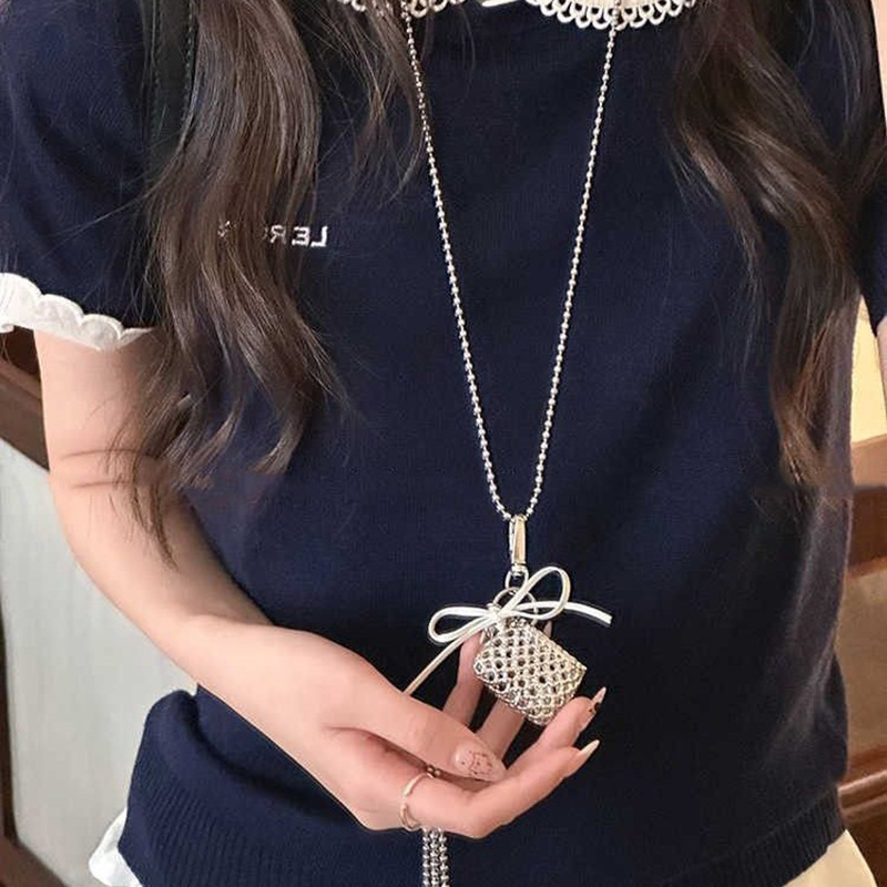 Sweet Heart Long Necklace for Women - Woven Metal Crossbody Bag Pendant Sweater Chain, Boho Ins Style Jewelry Accessory