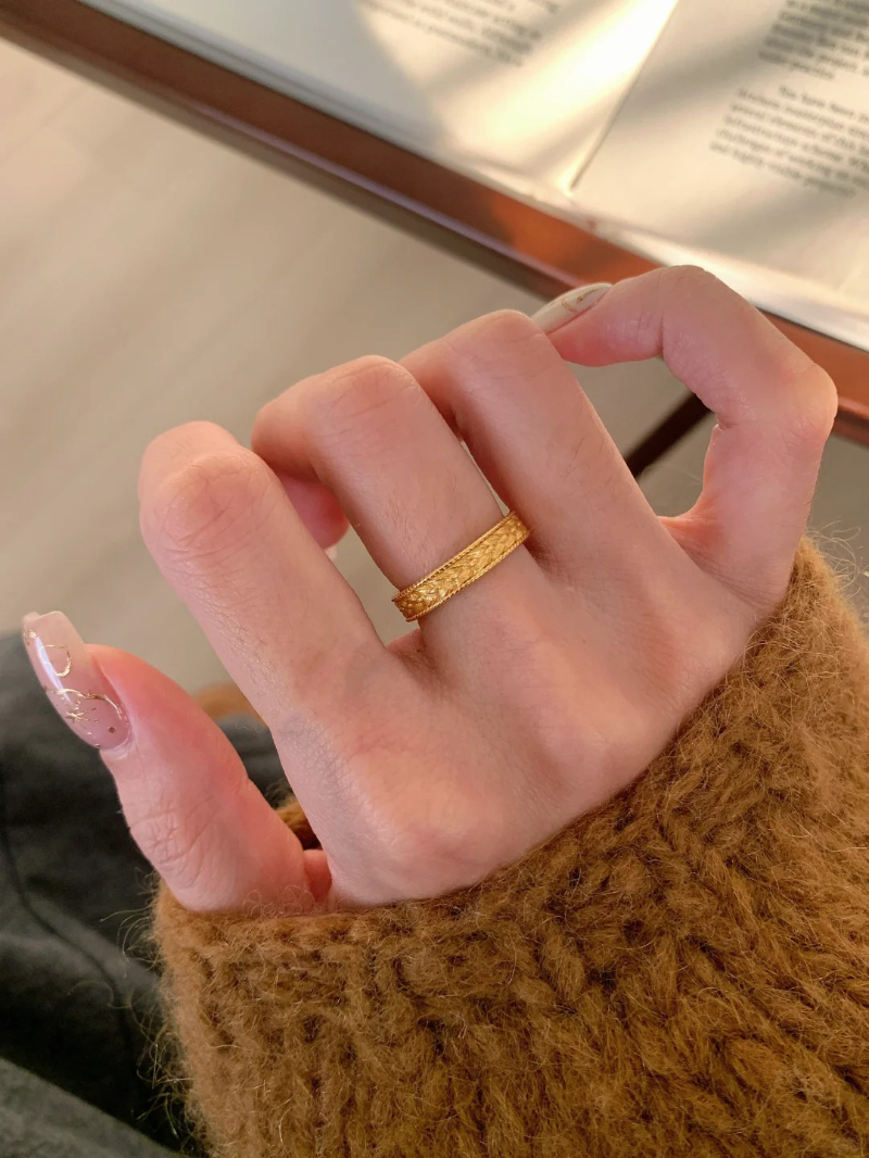 Textured Wheat Spike Design Ring for Women - Trendy Versatile Finger Ring for 2025 Fashion