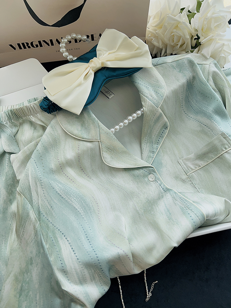 Thin Ice Silk Pajamas Set for Women - Long Sleeve & Pants, Sexy Homewear for Spring & Autumn - Lightweight Summer Sleepwear