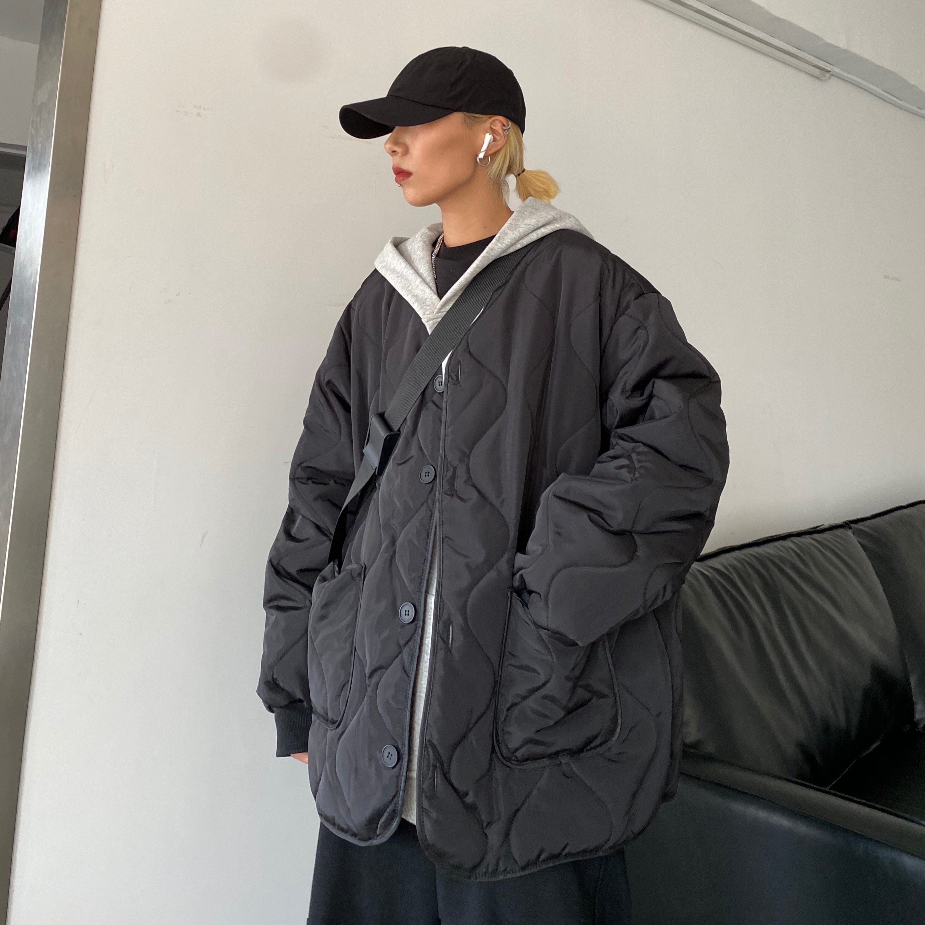 Trendy 2025 Winter Hong Kong Style Retro Loose No-Collar Cotton Jacket Baseball Coat for Men & Women - Unisex Fashion Outerwear