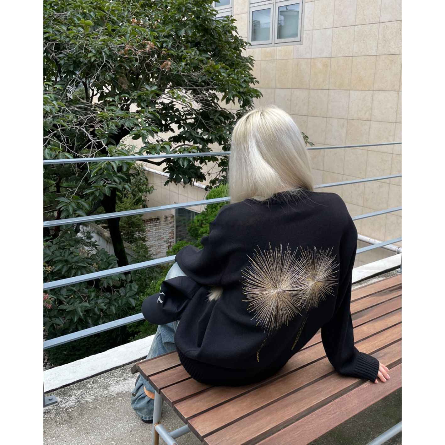 Trendy Korean Style Loose Knit Sweater with Fireworks Embroidery - Unique Round Neck Design for a Relaxed Look