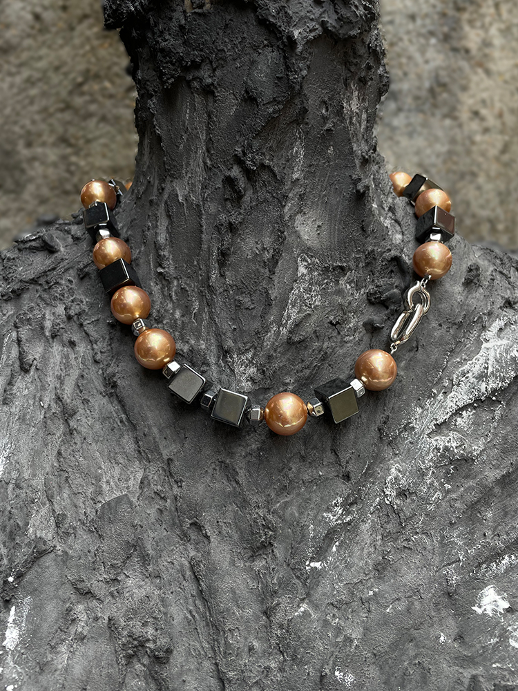 Trendy Light Luxury Pearl Beaded Necklace for Women, High-End Clavicle Chain Accessory, Sweet Cool Spicy Girl Fashion Jewelry