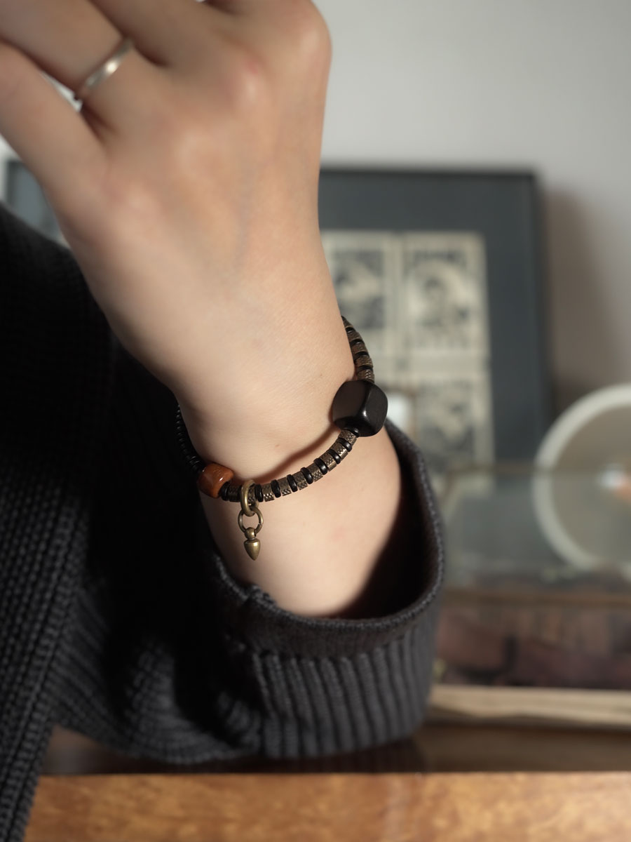 Trendy Retro Black Ebony Wood Bead Bracelet for Men and Women, Personalized Single Circle Couple Accessory
