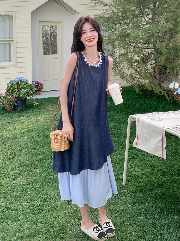 Trendy Spliced Sleeveless Dress for Women - 2025 Summer Style, Loose Fit, Slimming Design for Petite Figures, Casual Tank Dress