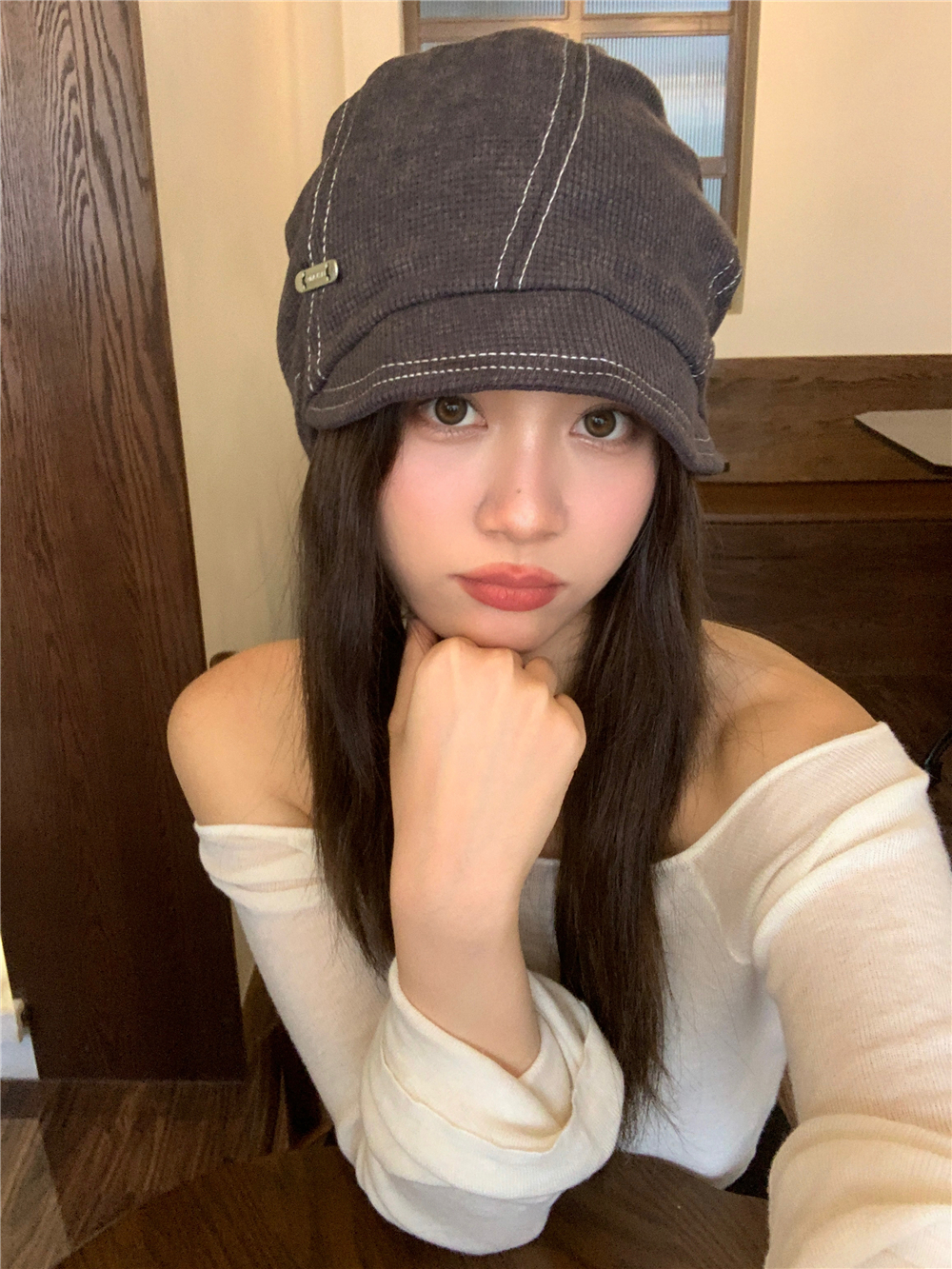 Trendy Wide-Brimmed Bucket Hat for Autumn and Winter - Casual Everyday Style, Flattering Fit, Perfect for Lazy Days