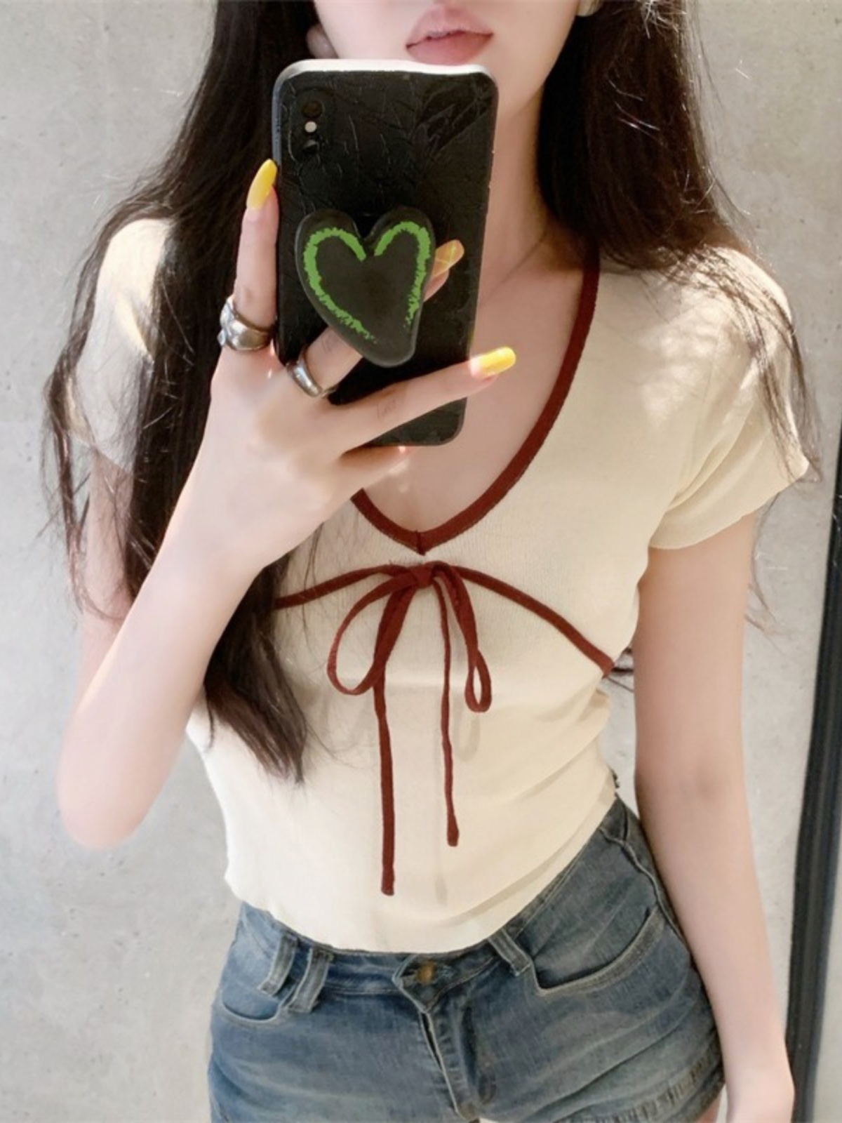 V-Neck Bow Tie Short Sleeve Cropped T-Shirt with Color-Blocking - Spicy Girl Pure Desire Style, Korean Fashion