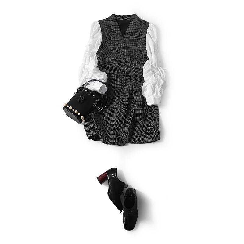 V-Neck Hidden Button Puffed Sleeve Plaid Mid-Length Coat Dress for Women â€“ European Style, British Temperament, Spring & Autumn Fashion