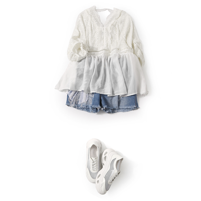 V-Neck Sequin Hollow Lace Casual Top for Women - Summer Fashion, Versatile Loose Fit, European Style, Perfect for 90s Y2K Looks