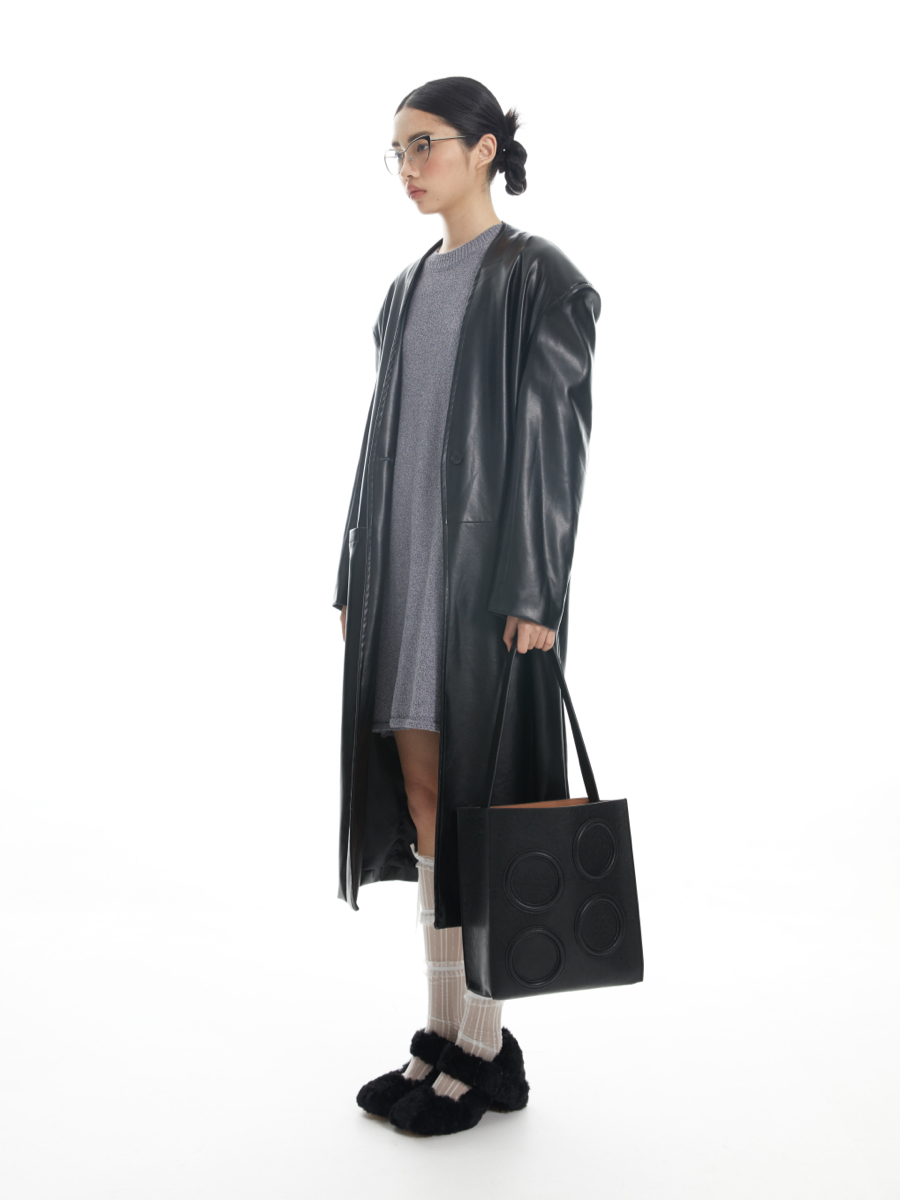 Vintage Cowhide Large Capacity Circle Bag - Stylish Shoulder Tote for Everyday Use, Chic and Functional Design