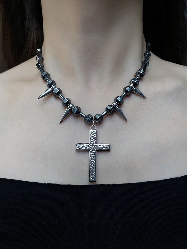 Vintage Cross Necklace for Women, Unique Choker Design, Euro-American Asian Style, Y2K Hip-Hop Trendy Clavicle Chain