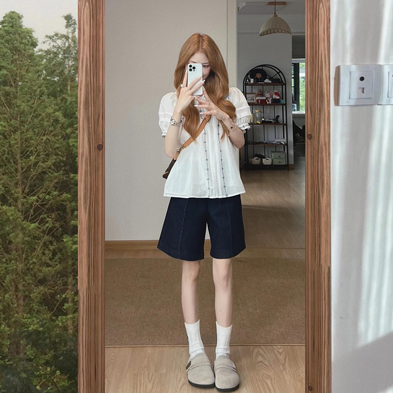 Vintage French Style White Embroidered Shirt for Women, Loose Short-Sleeve Blouse, Unique Design for Summer 2025 Fashion