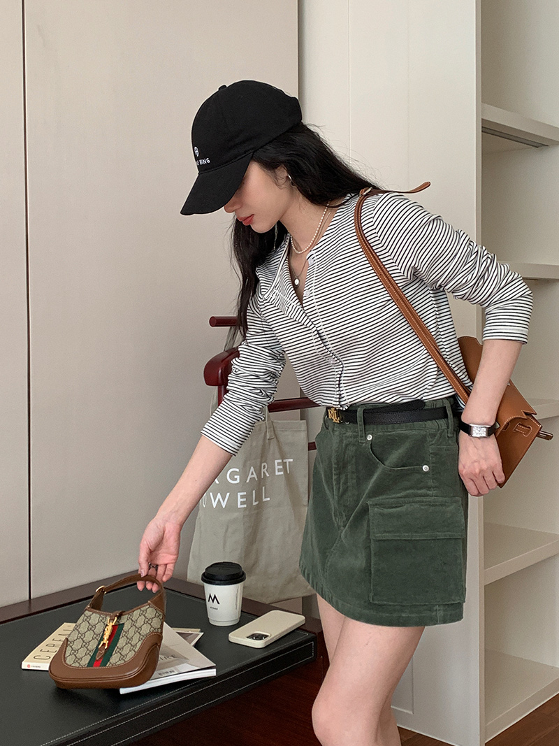 Vintage High-Waisted Midi Skirt for Women - A-Line Corduroy Spring/Summer 2025 Fashion Essential