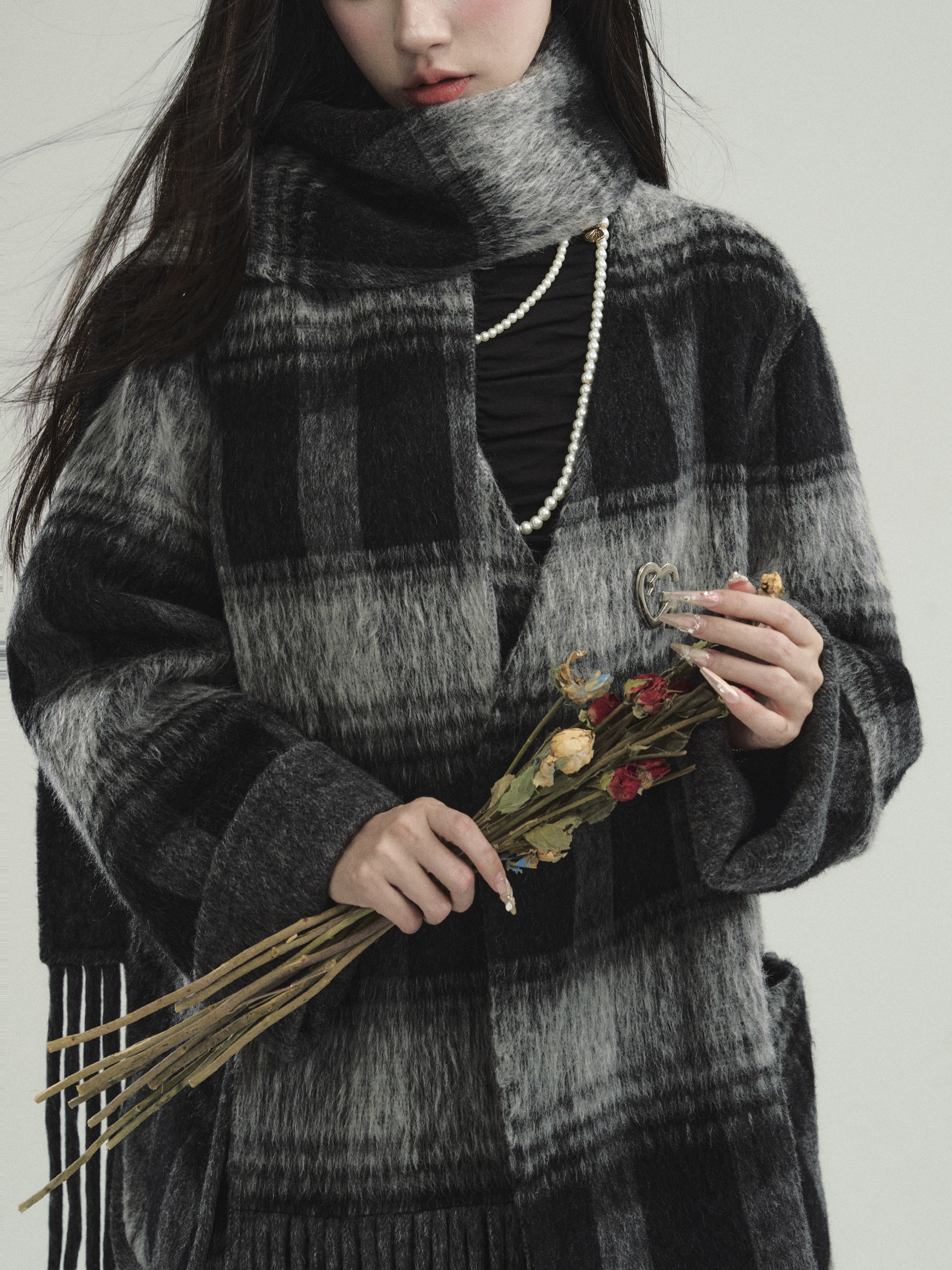 Vintage Plaid Double-Sided Long Coat with Scarf - Heavy-Duty 70% Wool, Perfect for Spring and Summer Fashion