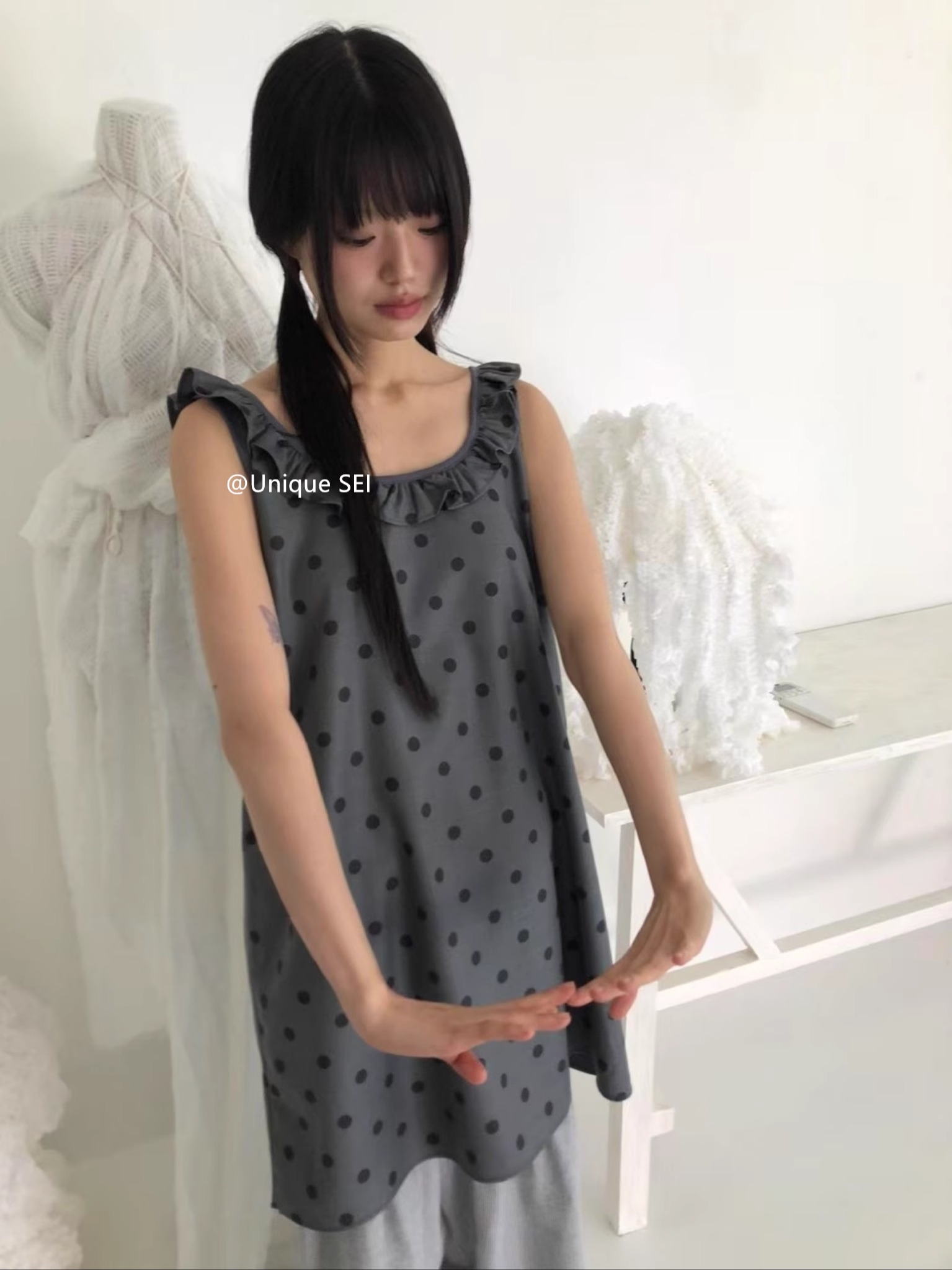 Vintage Polka Dot Lace-Up Sleeveless Camisole Dress for Girls - Casual Loose Fit, Sweet Style, Perfect for 90s and Y2K Fashion