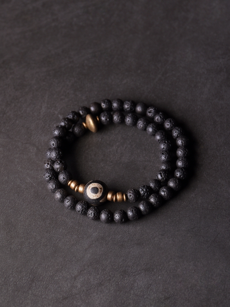 Volcanic Stone Bracelet for Men and Women, Retro Multi-Layer Design, Versatile Black Jewelry for Fashion-Forward Styles