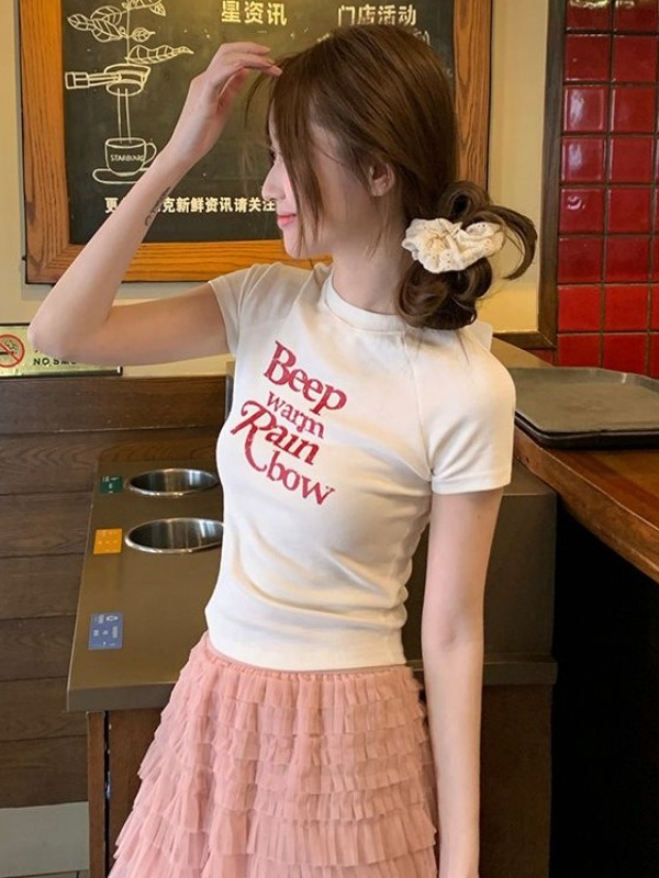 Waist-Cinching Women's T-Shirt with Unique Letter Print - Sweet and Spicy Style White Short Sleeve Top