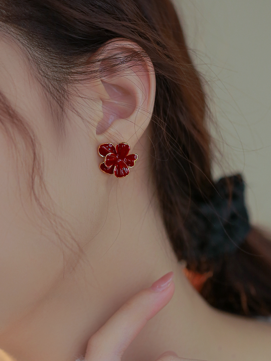 Wine Red Floral Stud Earrings for Women - 2025 French Niche Design, Stylish Autumn/Winter Accessories
