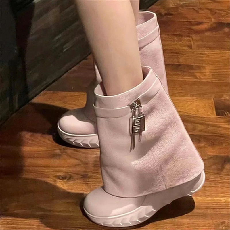 Women's 2025 Shark Boots with Metal Lock Buckle - Short Thick Sole Platform Ankle Boots, Y2K Inspired Fashion