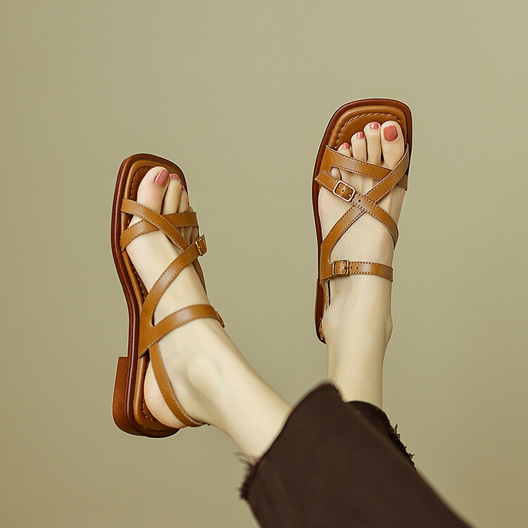 Women's Genuine Leather Cross Strap Flat Sandals, Open-Toe Roman Style Beach Shoes, Versatile Summer 2025 Footwear, Sizes 41-43