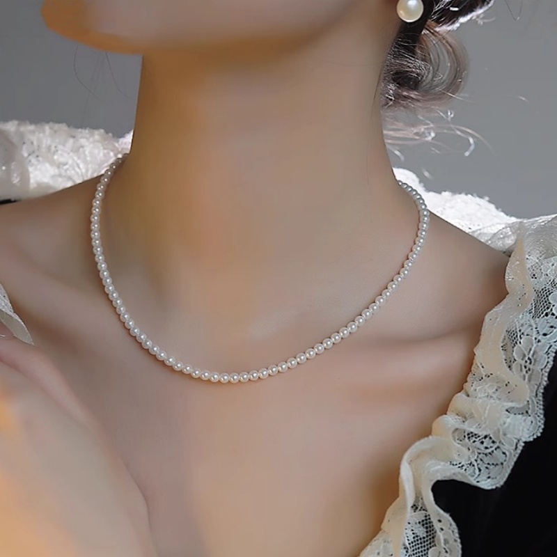 Women's Pearl Clavicle Necklace - Light Luxury Design, Elegant Fashion Jewelry, Perfect for Any Occasion