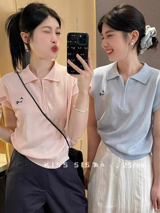 Women's Pink Cropped Short-Sleeve Knitted Polo Half-Zip Top - Stylish, Youthful Design for a Trendy Look