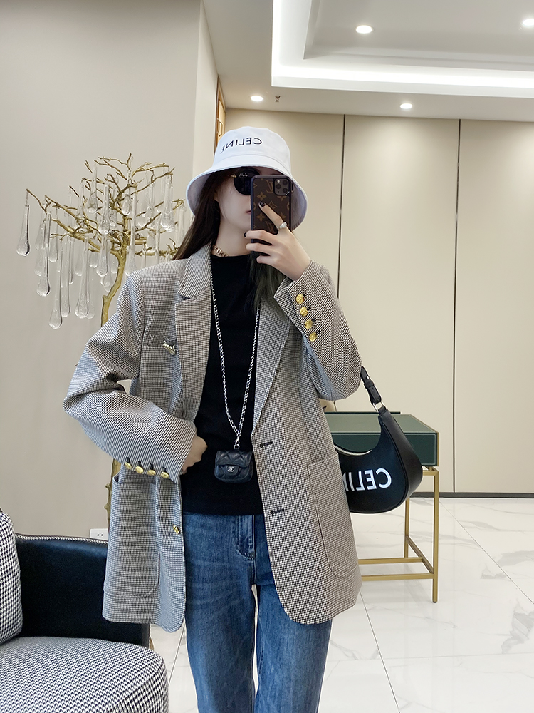 Women's Retro Plaid Suit Jacket - European Style, Lapel Design, Autumn Fashion, Classic British Temperament