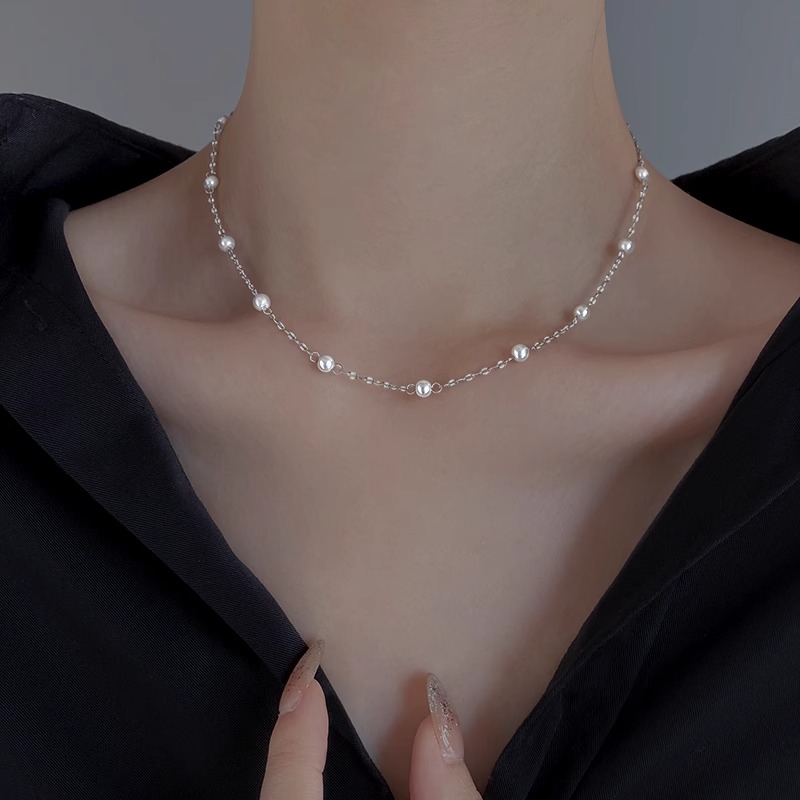 Women's Simple Bead Necklace Collarbone Chain - Elegant Minimalist Jewelry for Everyday Wear