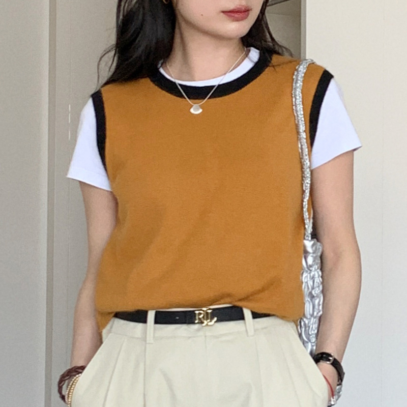 Women's Spring 2025 Raccoon Knit Vest - Round Neck Pullover Cardigan Sweater, Cozy Layering Essential for Effortless Style