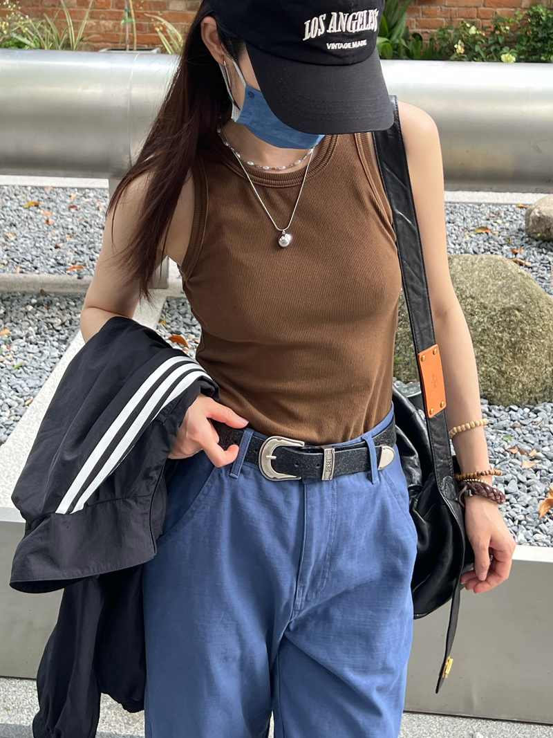 Women's Three-Color Slim-Fit Camisole - Sleeveless T-Shirt for Autumn 2025, Versatile Base Layer for Casual Outfits