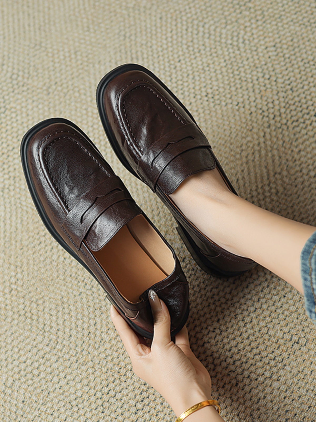 Women's Vintage Round-Toe Chunky-Heeled Loafers, Soft-Soled British Style Slip-On Flats, Retro Lambskin Mid-Heel, Size 41