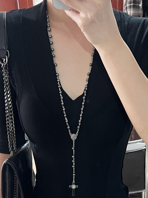Y2K Gothic Cross Necklace Hoodie with Black Stone Chain â€“ Sweet Cool Hot Girl Long Sweater Accessory for Subculture Style