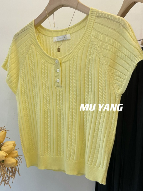Yellow Twisted Short Sleeve Knitted Top for Women, Loose-Fitting Flying Sleeve Blouse, Stylish Chic Design
