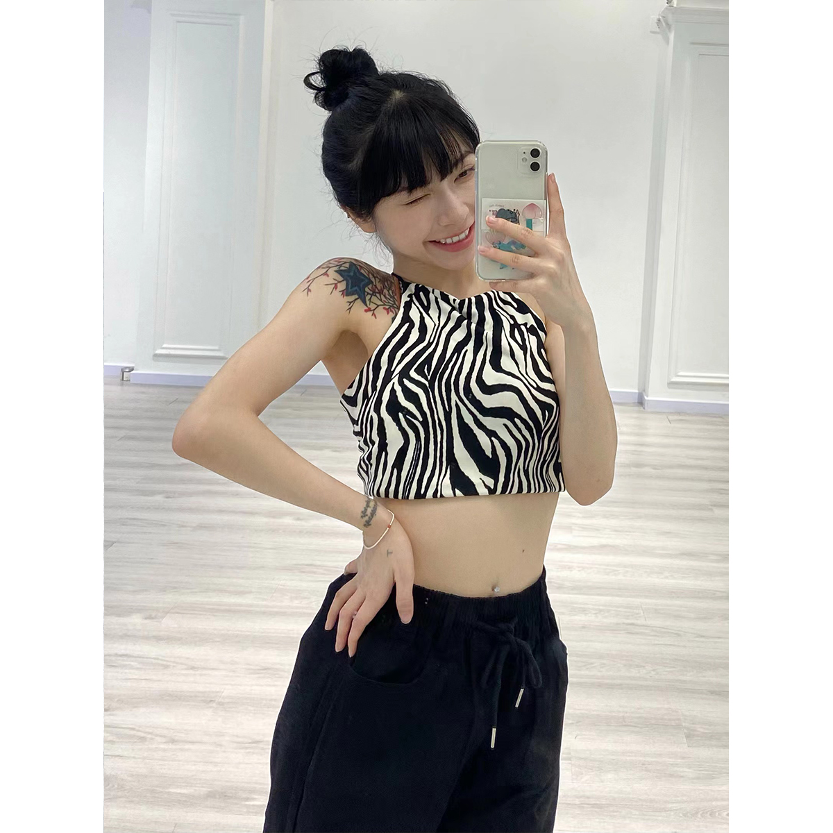 Zebra Print Halter Crop Top - Backless Tie-Up Design, Sexy European & American Style, Trendy Y2K Fashion